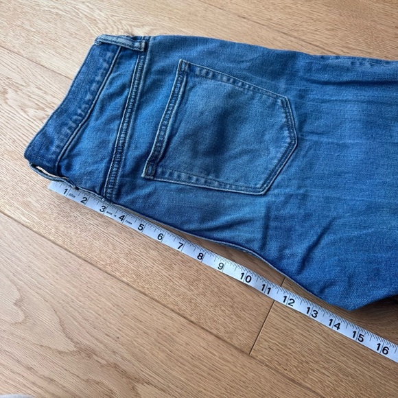 UNIQLO BLUE SLIM JEANS - 32 - Picture 10 of 13